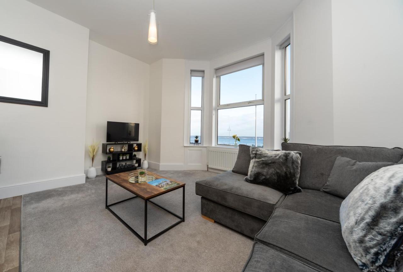לואסטופט Sea Views Stunning 2 Bedroom Apartment # מראה חיצוני תמונה